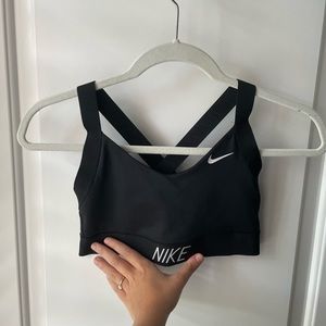 Nike Sports Bra Size Small